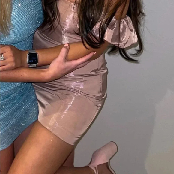 NBD Revolve Rianne Off Shoulder Puff Sleeve Mini Dress Mauve Sz S - Picture 3 of 10